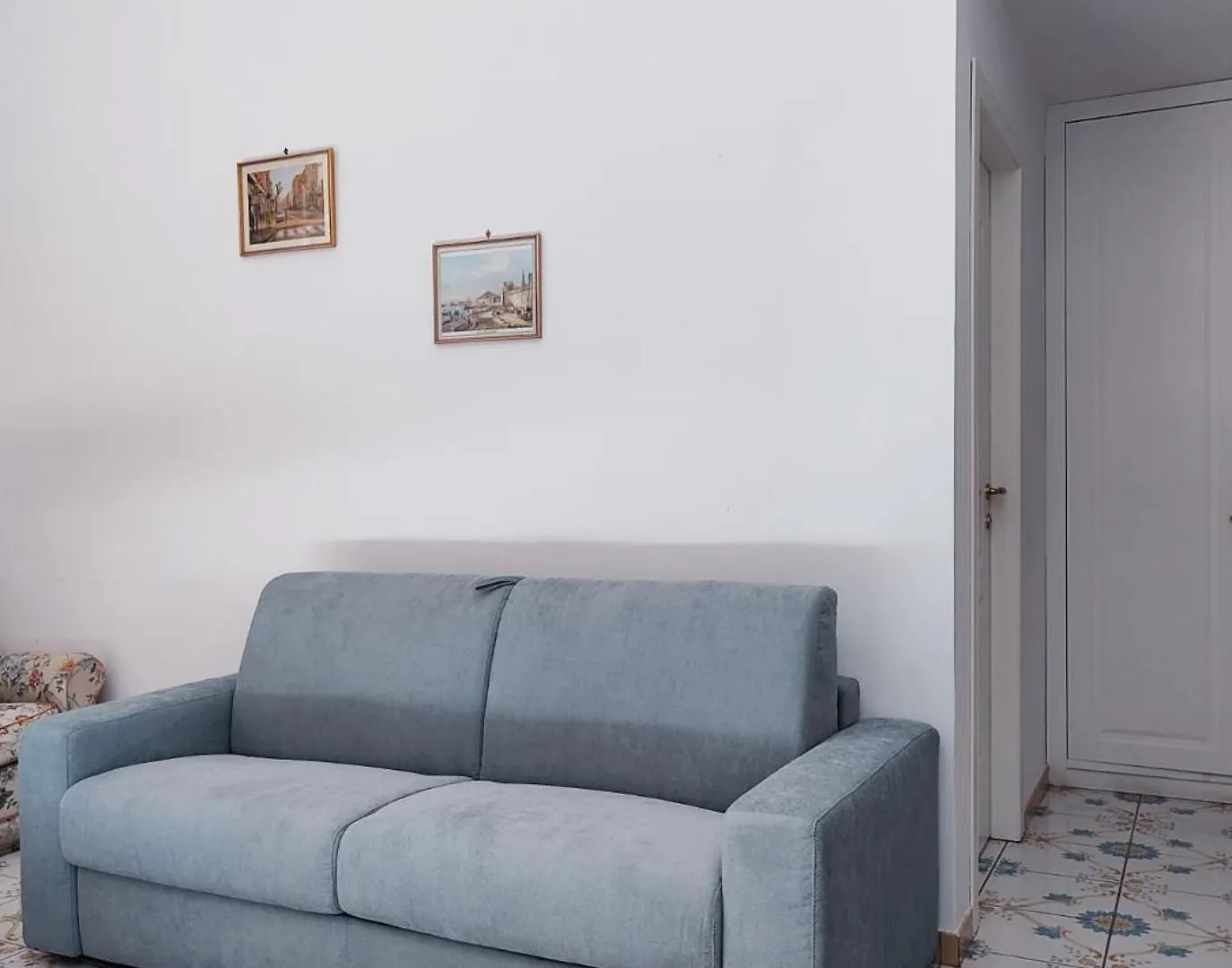 The House Of The Sunbeam Apartment Naples