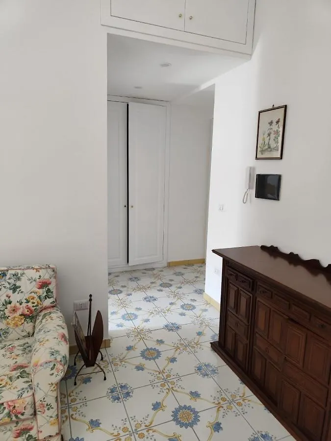 The House Of The Sunbeam Apartment Naples